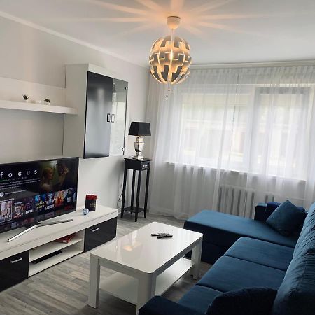 You'Ll Love This Large Apartment! Free Parking! 塔林 外观 照片